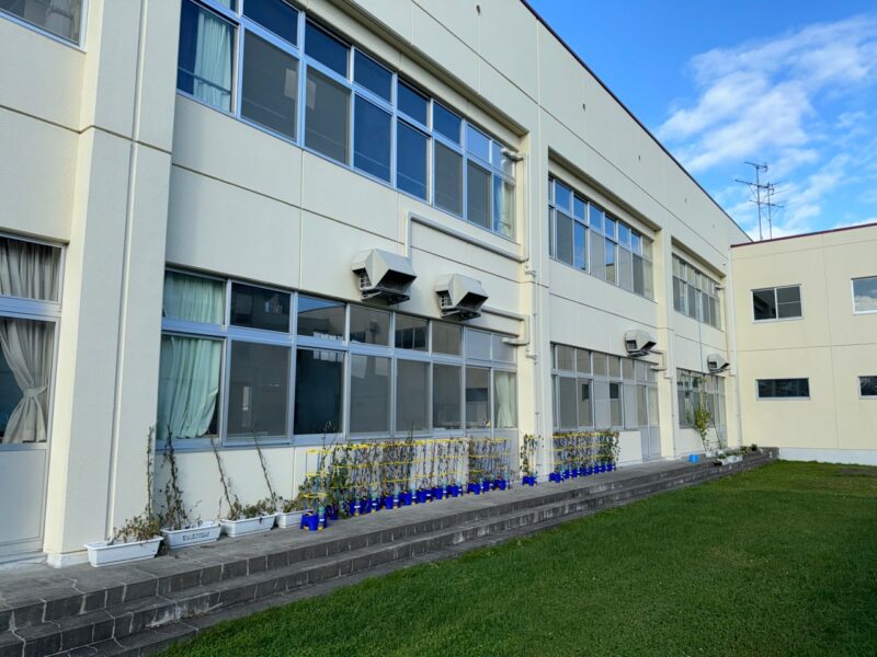完成　浦幌小学校　室外機設置