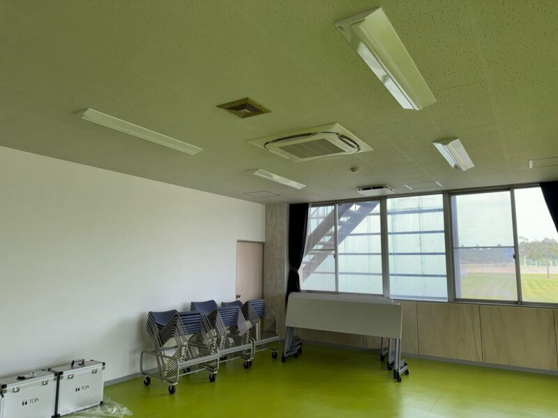 完成　上浦幌公民館1階研修室　室内機設置