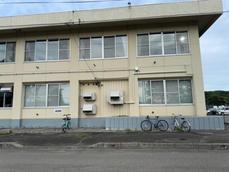 完成　中央公民館南面外部　室外機設置