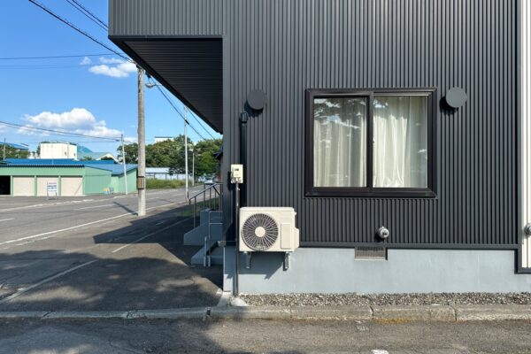 帯広大正農業協同組合　購買生産資材事務所・　　　　　　　　　　研修センター冷房機器設置工事