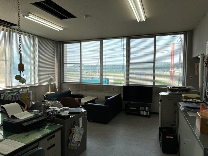 着工前　上浦幌公民館1階事務室