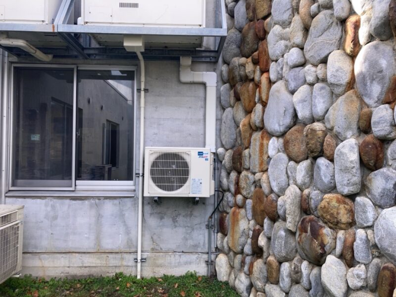 着工前　【受付エアコン】室外機