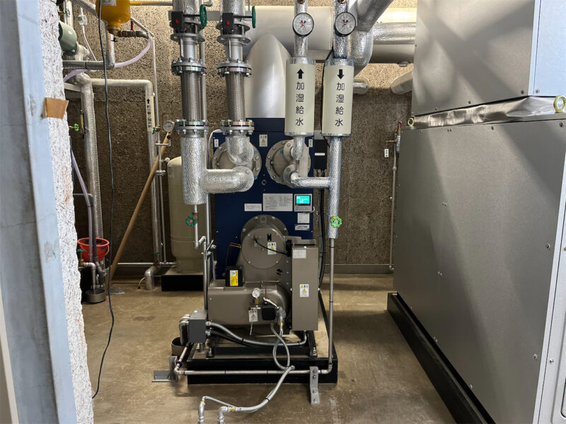 更新 機械室 温水ボイラー